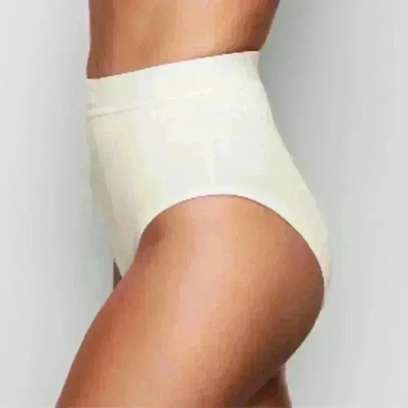 SKIMS COTTON RIB MID RISE BRIEF IN BONE SIZE XXS - Picture 5 of 11